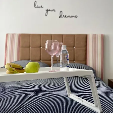 Central Location , Modern Family , Near Sea Apartman *